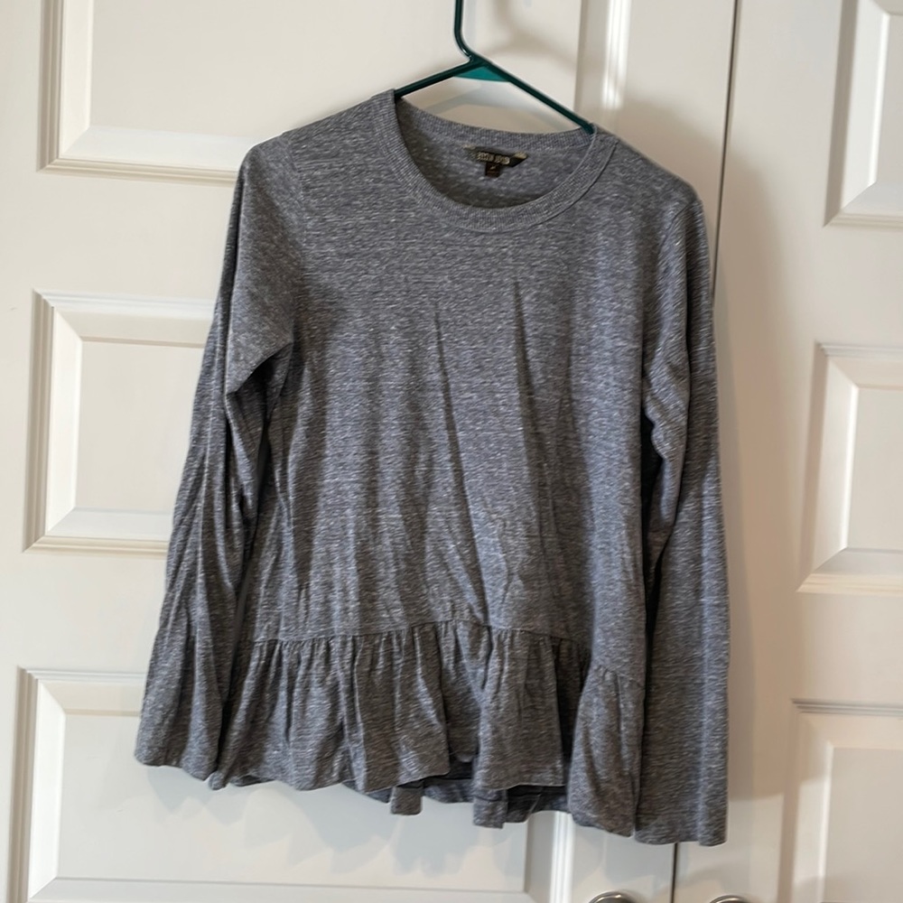Peplum tee